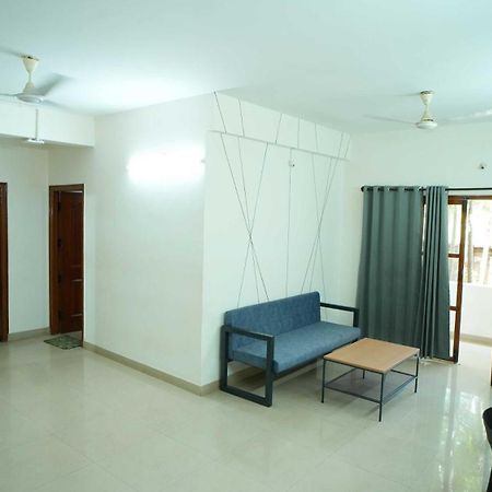 Local Nr Green Woods Bangalore Ngoại thất bức ảnh